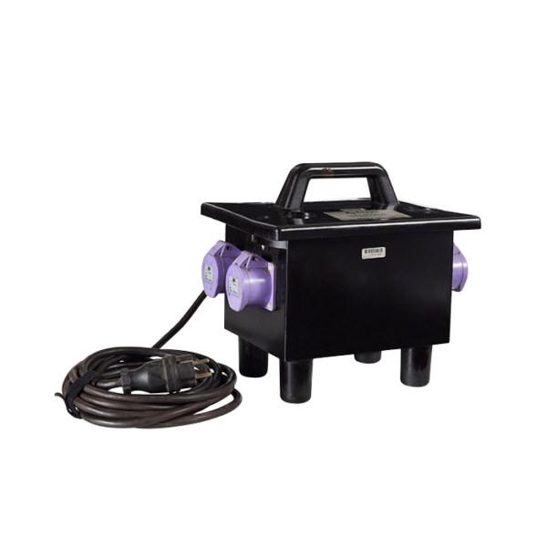 Transformateur de sécurité 500VA (4 PC CEE 16A 2P 24V)